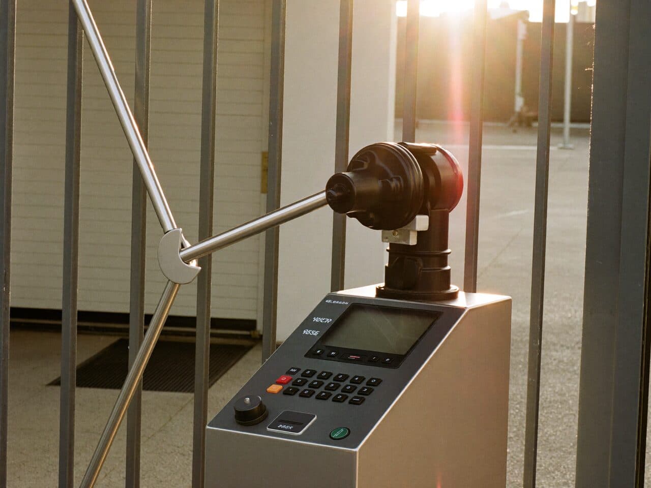 Automatic & Roll Gates